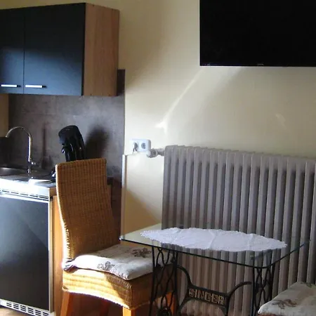 Daire Gaestezimmer Waldblick